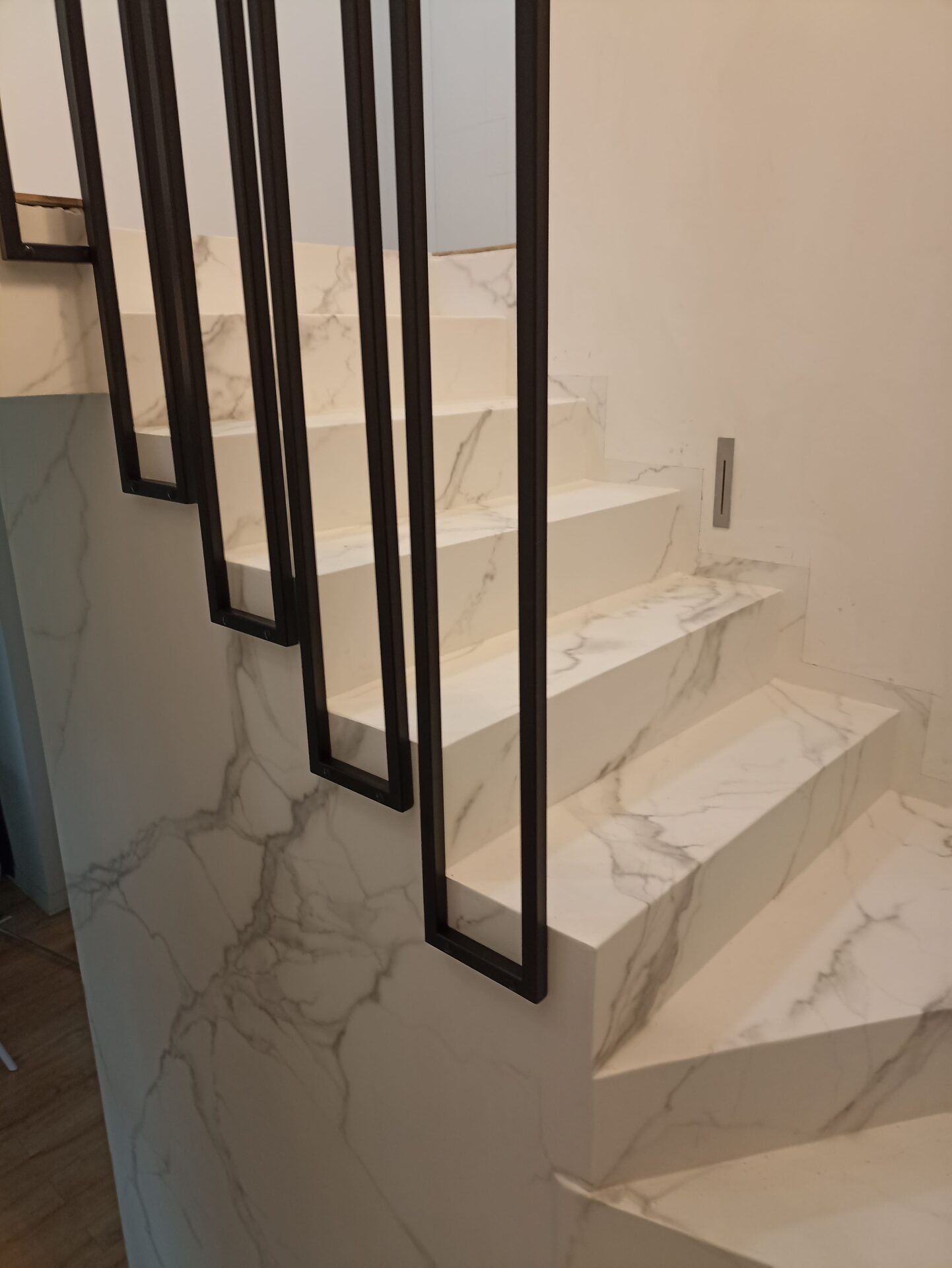 Balustrada wewnętrzna – realizacja Barierki24