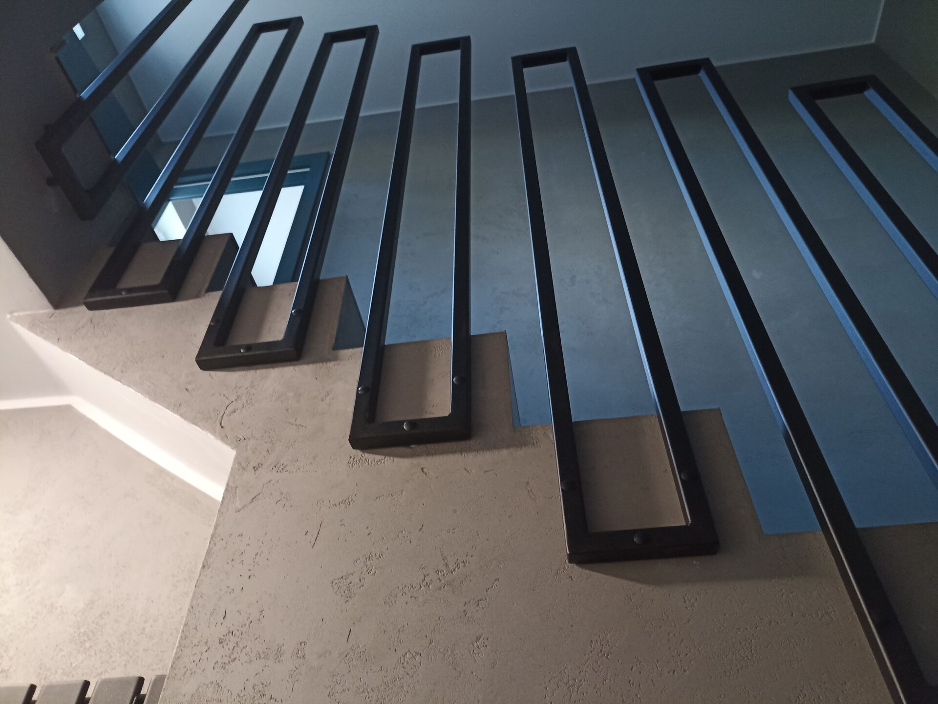 Balustrada wewnętrzna – realizacja Barierki24